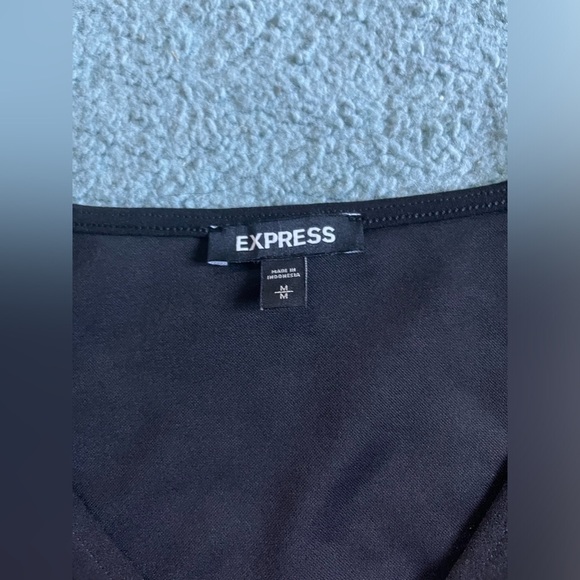 Express- Ruffle Sleeve Bodysuit- Black- Size M​ - Picture 3 of 3